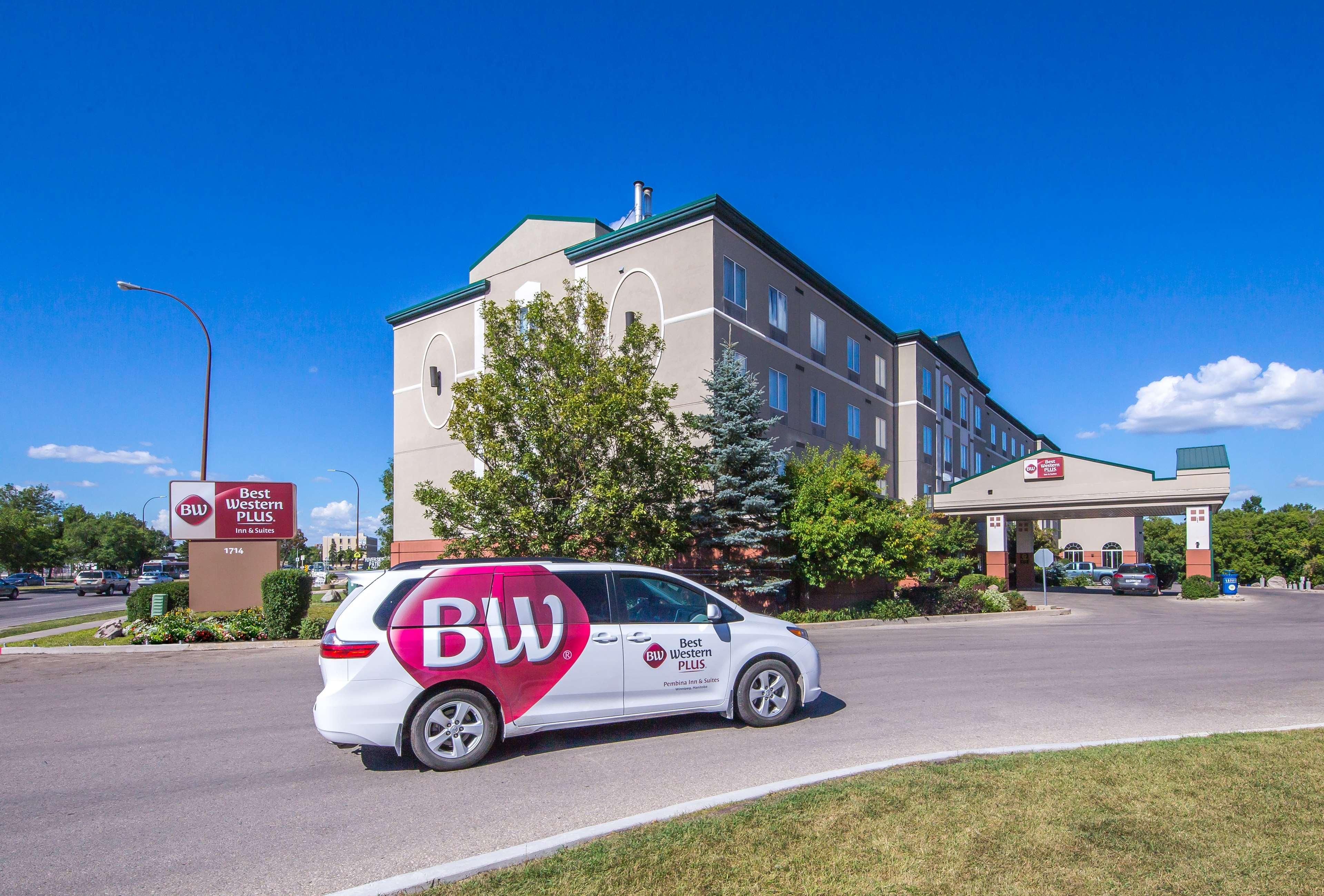 Best Western Plus Pembina Inn & Suites Winnipeg Exterior photo