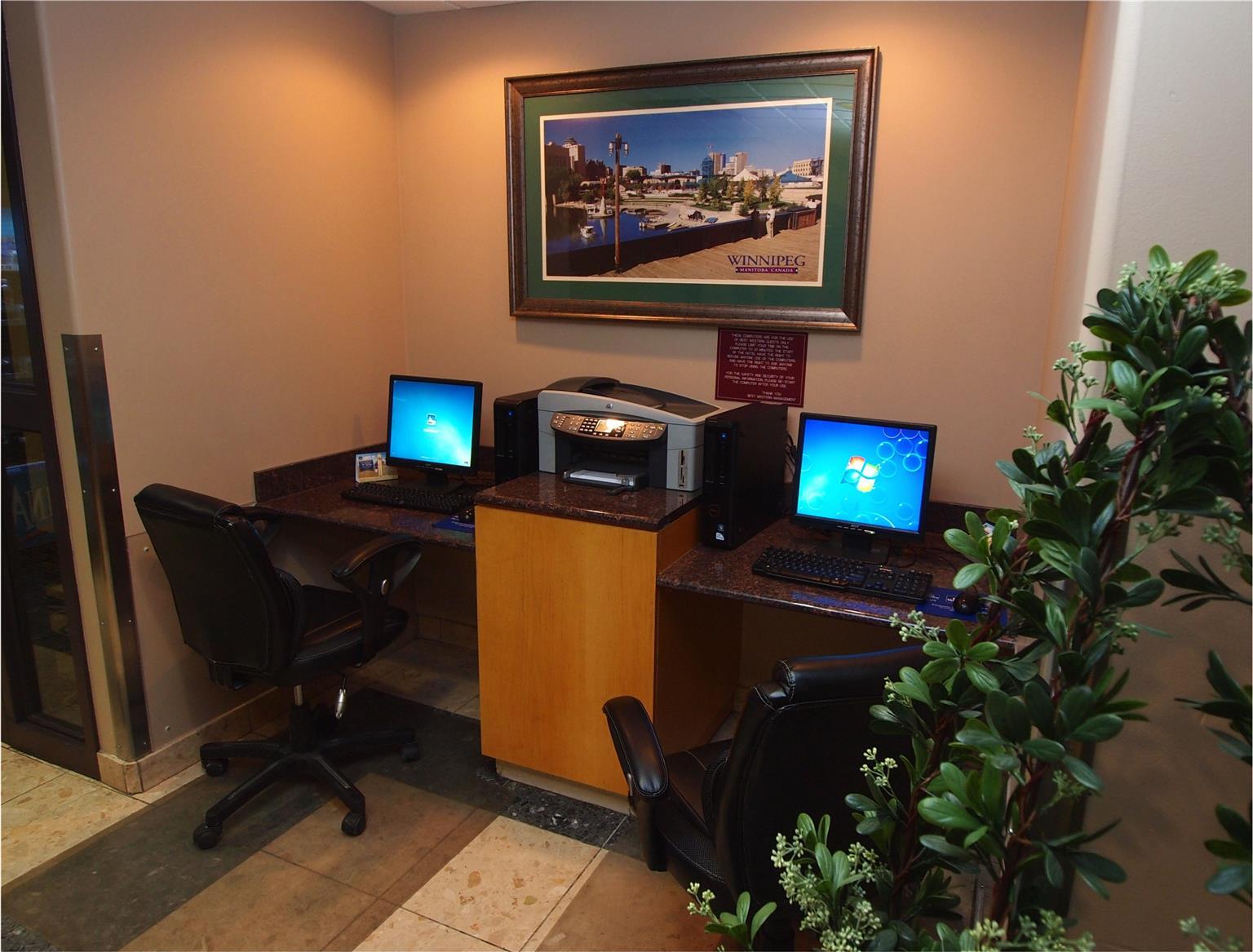 Best Western Plus Pembina Inn & Suites Winnipeg Exterior photo